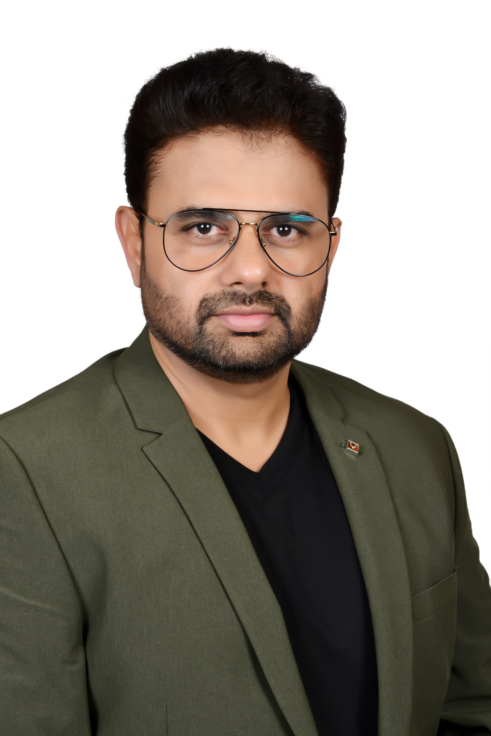 THE SURATWWALA BUSINESS GROUP LTD: A STORY OF TRIUMPH THROUGH ADVERSITY | Real Estate Magazine Jatin Suratwwala Photo 2 scaled